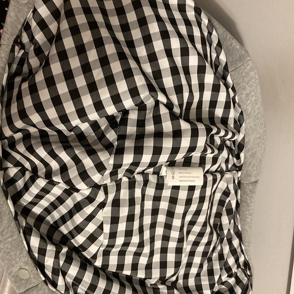 Tomkas Grey And Checkered Dog Sling Carrier - Picture 9 of 10